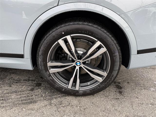 new 2026 BMW X7 car, priced at $99,905