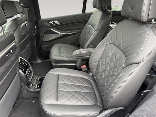 new 2026 BMW X7 car, priced at $97,455