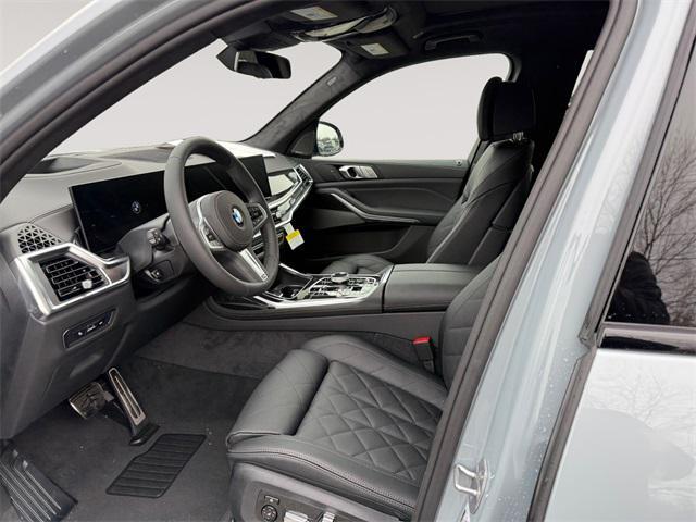 new 2026 BMW X7 car, priced at $97,455