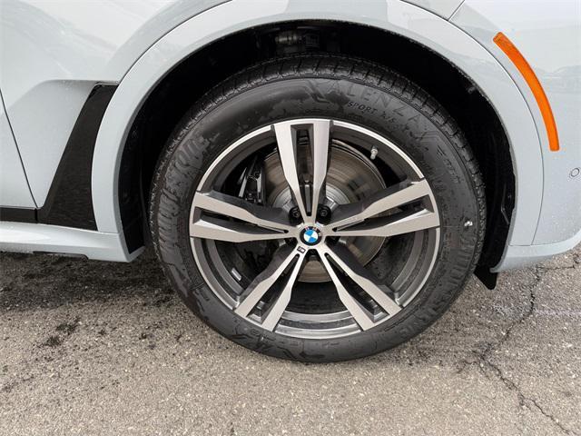 new 2026 BMW X7 car, priced at $97,455