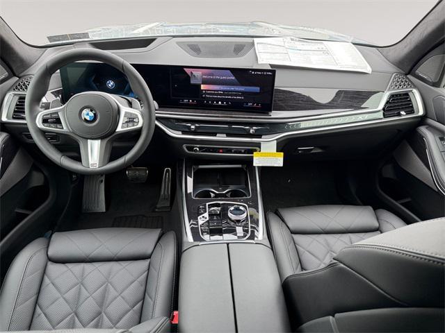 new 2026 BMW X7 car, priced at $97,455