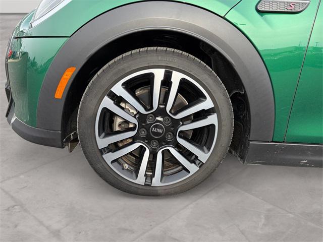 used 2024 MINI Hardtop car, priced at $25,991