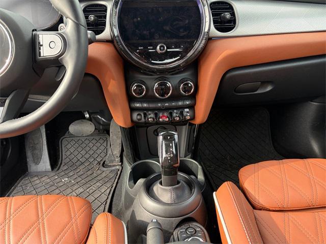 used 2024 MINI Hardtop car, priced at $25,991