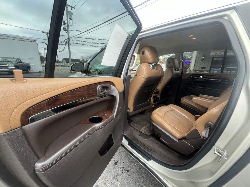 used 2015 Buick Enclave car, priced at $10,900