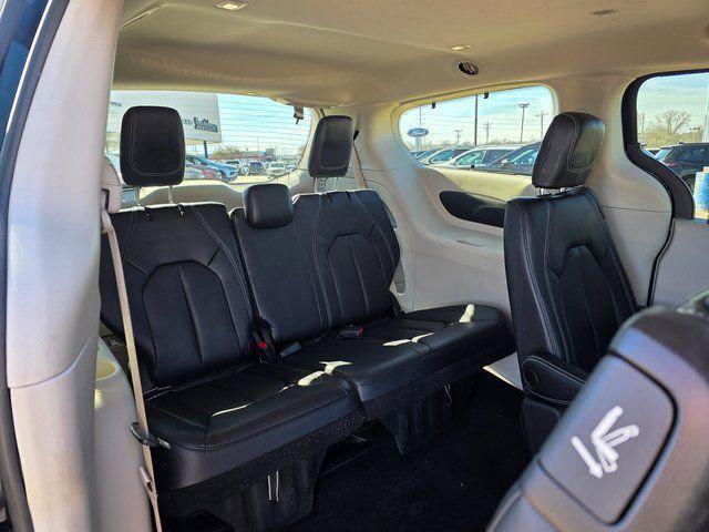 used 2022 Chrysler Pacifica car, priced at $27,412