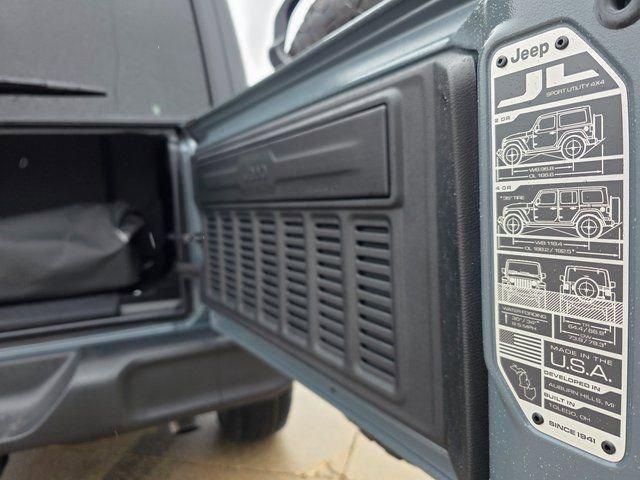 new 2026 Jeep Wrangler car, priced at $47,288