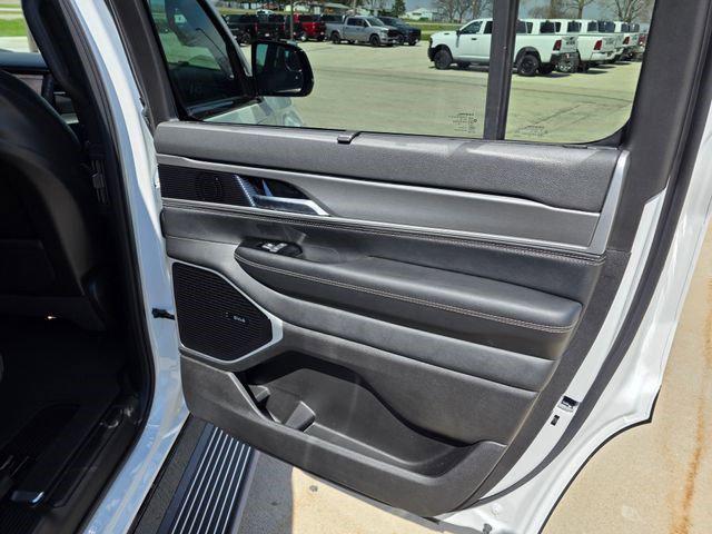 new 2026 Jeep Grand Wagoneer car, priced at $77,117