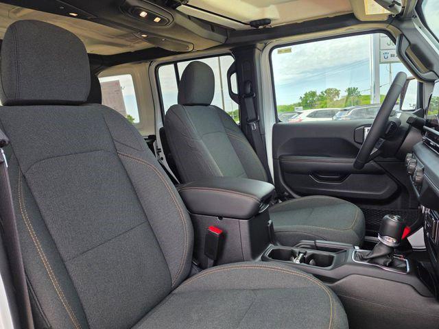 used 2025 Jeep Wrangler car, priced at $40,112