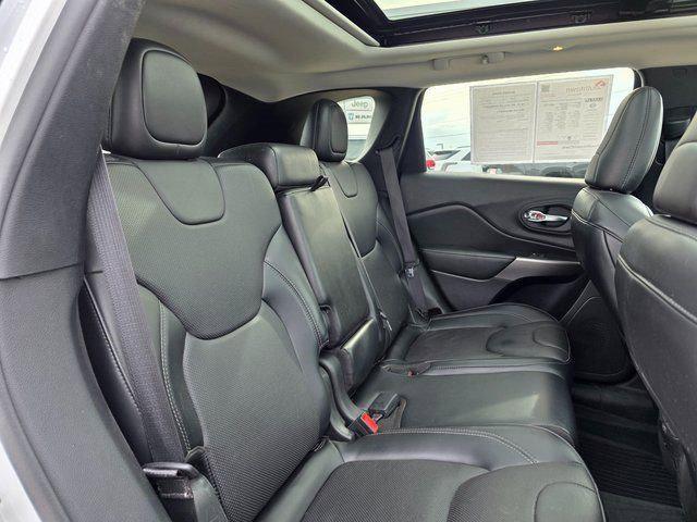 used 2021 Jeep Cherokee car, priced at $15,012