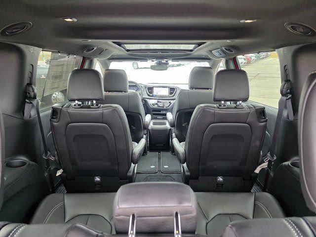 new 2026 Chrysler Pacifica car, priced at $51,624