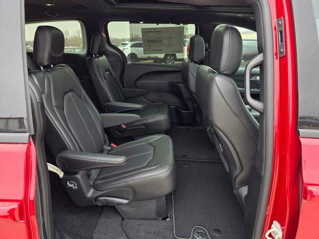 new 2026 Chrysler Pacifica car, priced at $51,624