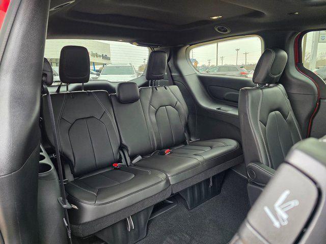 new 2026 Chrysler Pacifica car, priced at $51,624