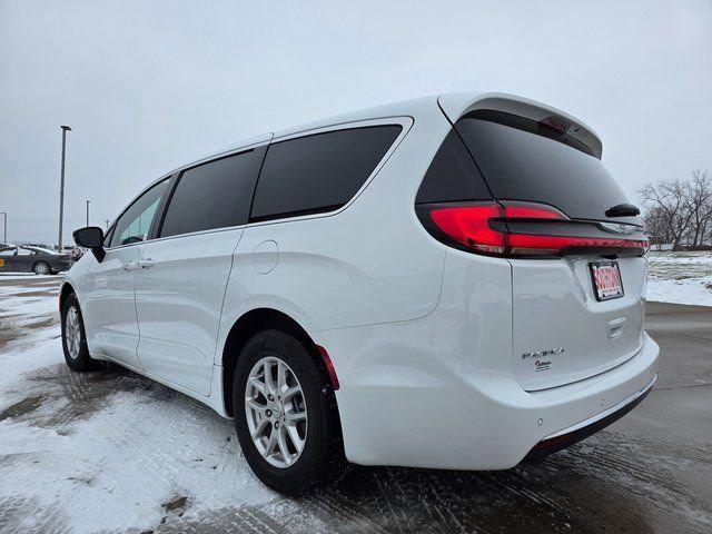 new 2026 Chrysler Pacifica car, priced at $43,580