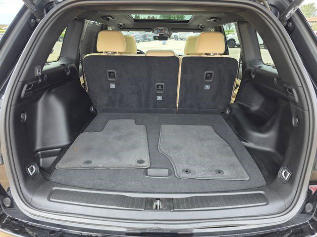 used 2023 Jeep Grand Cherokee car, priced at $33,912