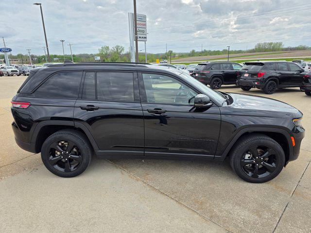 used 2023 Jeep Grand Cherokee car, priced at $33,912