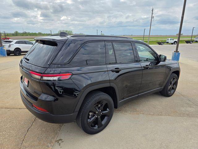 used 2023 Jeep Grand Cherokee car, priced at $33,912