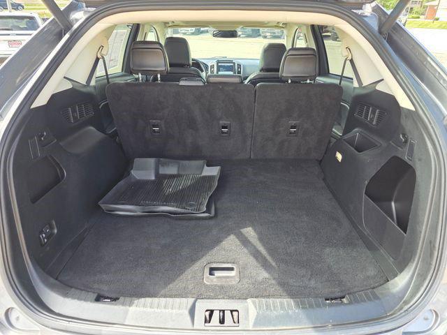 used 2023 Ford Edge car, priced at $24,112