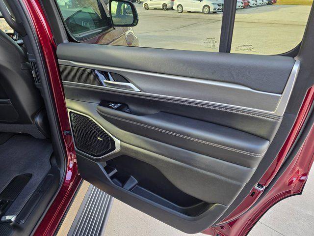 new 2026 Jeep Grand Wagoneer car, priced at $71,837