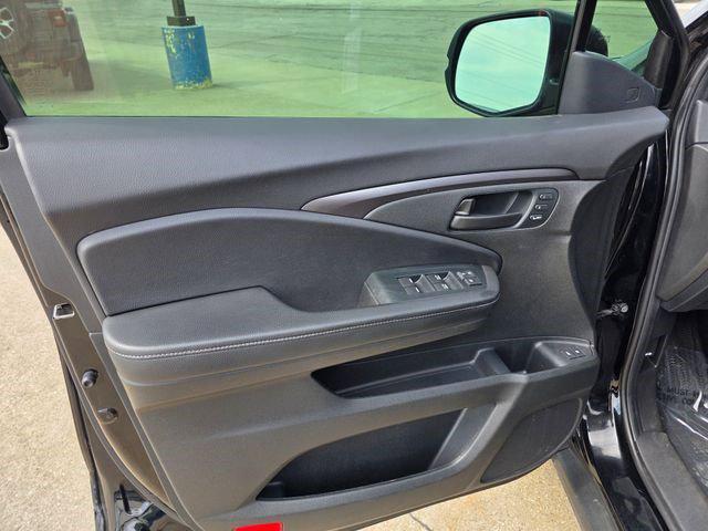 used 2023 Honda Passport car, priced at $30,012