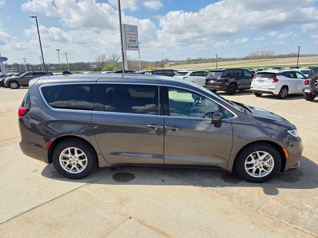used 2023 Chrysler Pacifica car, priced at $24,172