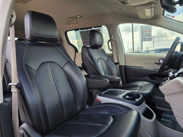 used 2023 Chrysler Pacifica car, priced at $24,172