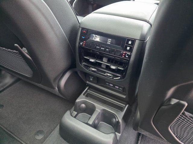 new 2026 Jeep Grand Cherokee L car, priced at $52,675