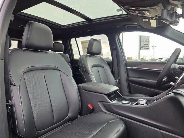 new 2026 Jeep Grand Cherokee L car, priced at $52,675