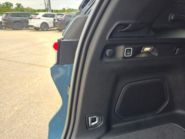new 2026 Jeep Grand Cherokee L car, priced at $54,677