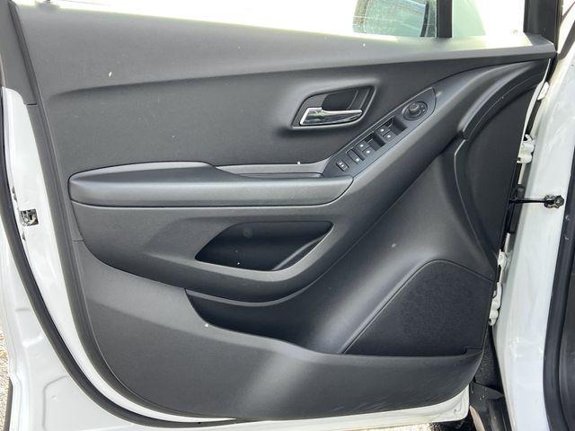 used 2022 Chevrolet Trax car, priced at $16,722