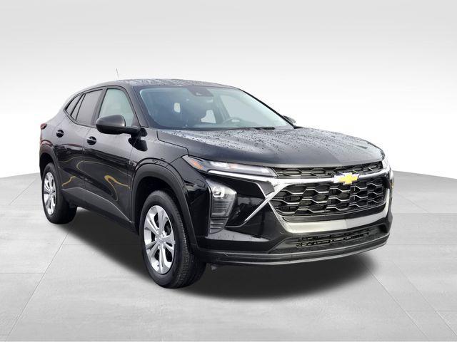 used 2024 Chevrolet Trax car, priced at $19,216