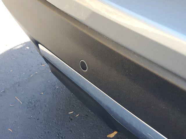 used 2023 Chevrolet Equinox car, priced at $21,584