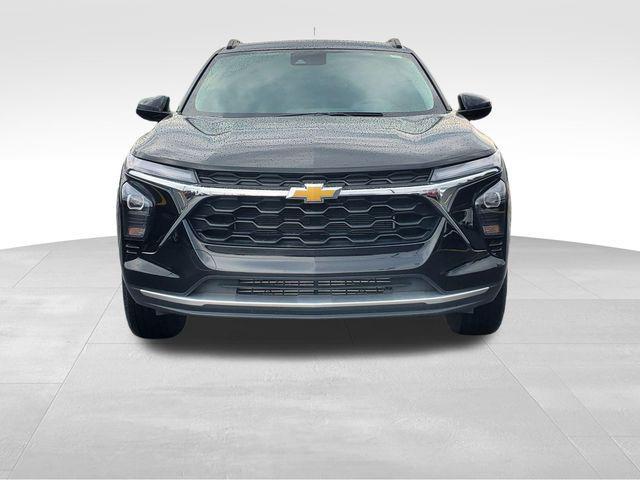 used 2025 Chevrolet Trax car, priced at $20,979