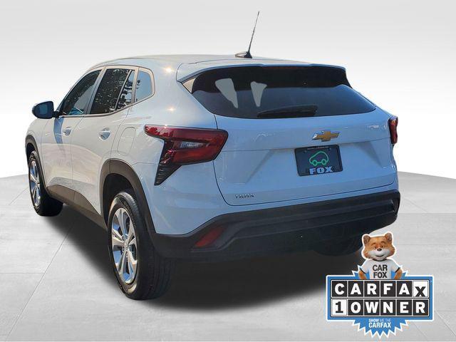 used 2024 Chevrolet Trax car, priced at $20,279