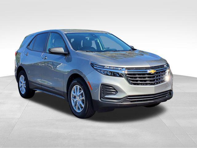 used 2024 Chevrolet Equinox car, priced at $22,326