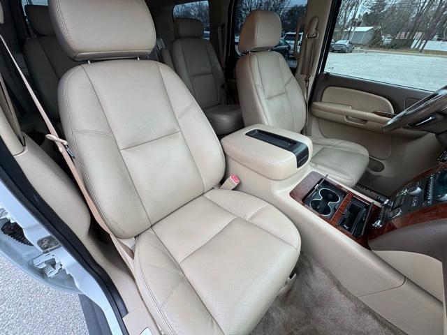 used 2009 Chevrolet Tahoe car, priced at $9,998