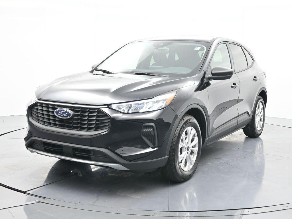 new 2026 Ford Escape car, priced at $26,334