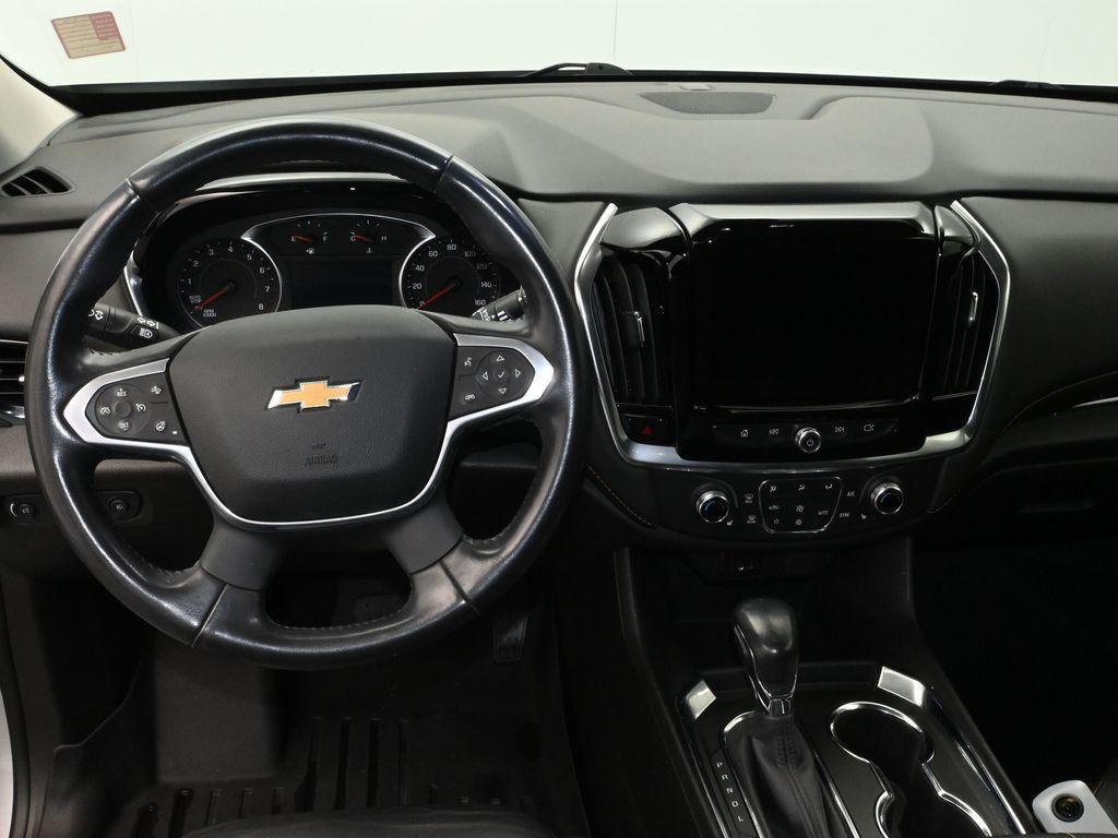 used 2021 Chevrolet Traverse car, priced at $19,604