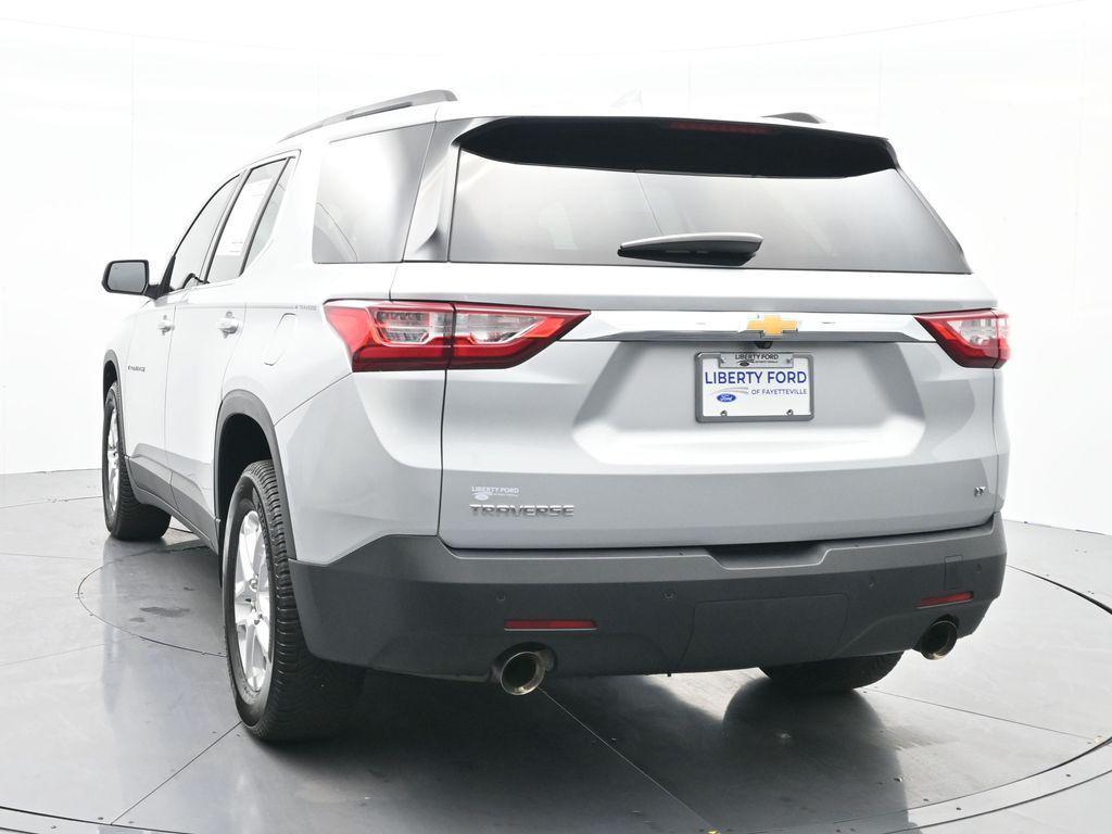 used 2021 Chevrolet Traverse car, priced at $19,604