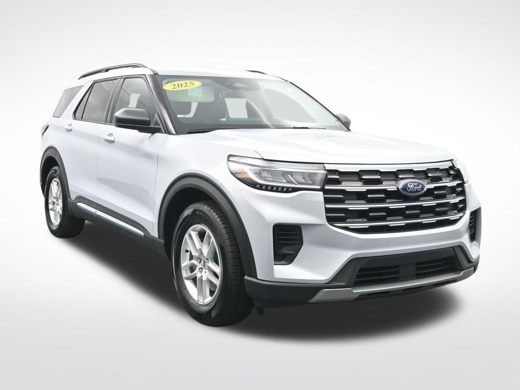 used 2025 Ford Explorer car, priced at $32,922