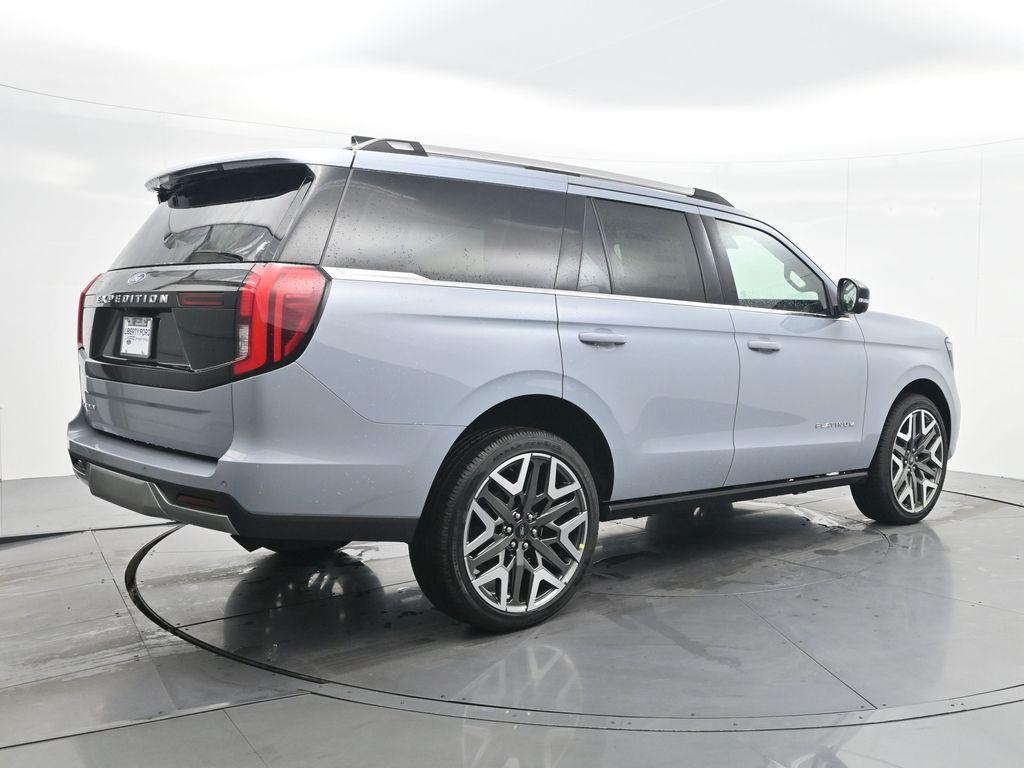 new 2026 Ford Expedition car, priced at $92,110