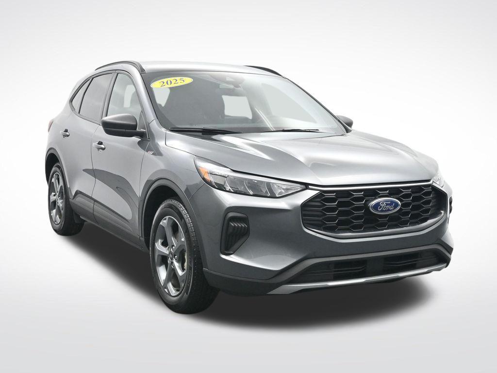 used 2025 Ford Escape car, priced at $20,936