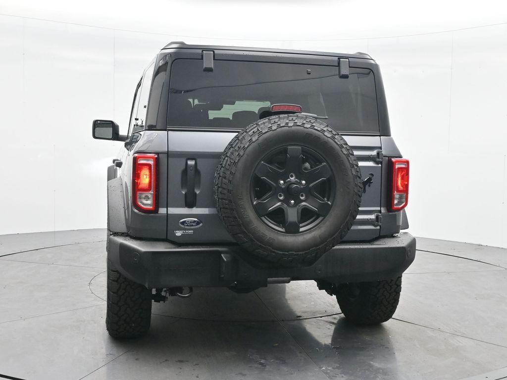 new 2025 Ford Bronco car, priced at $45,165