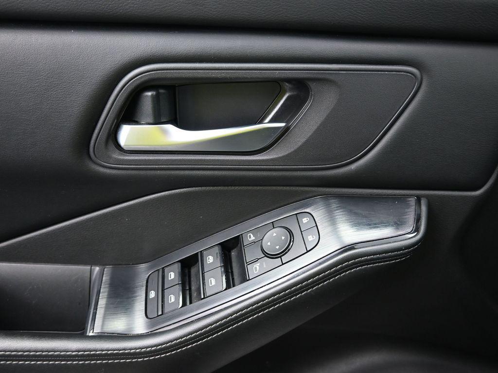 used 2024 Nissan Rogue car, priced at $20,592