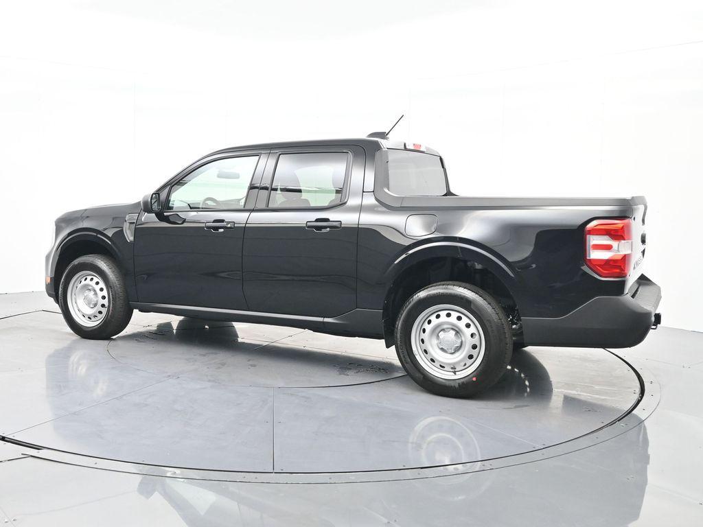 new 2025 Ford Maverick car