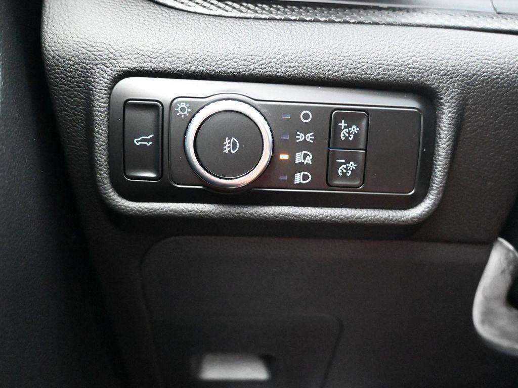 used 2024 Ford Explorer car, priced at $43,758