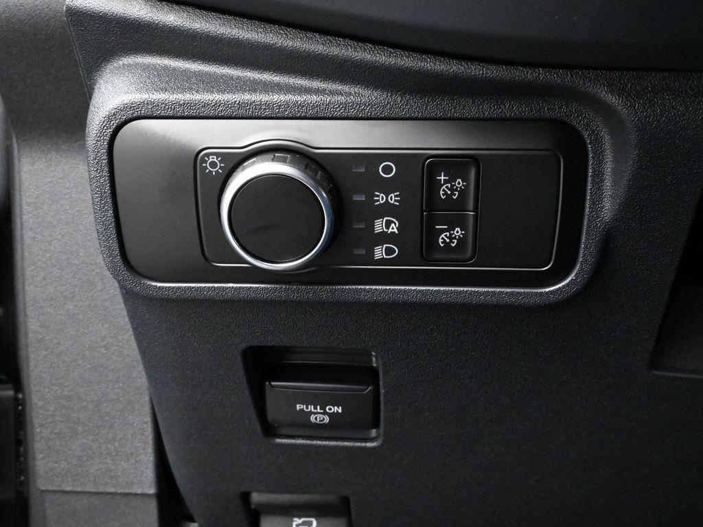 new 2025 Ford Bronco car, priced at $38,658