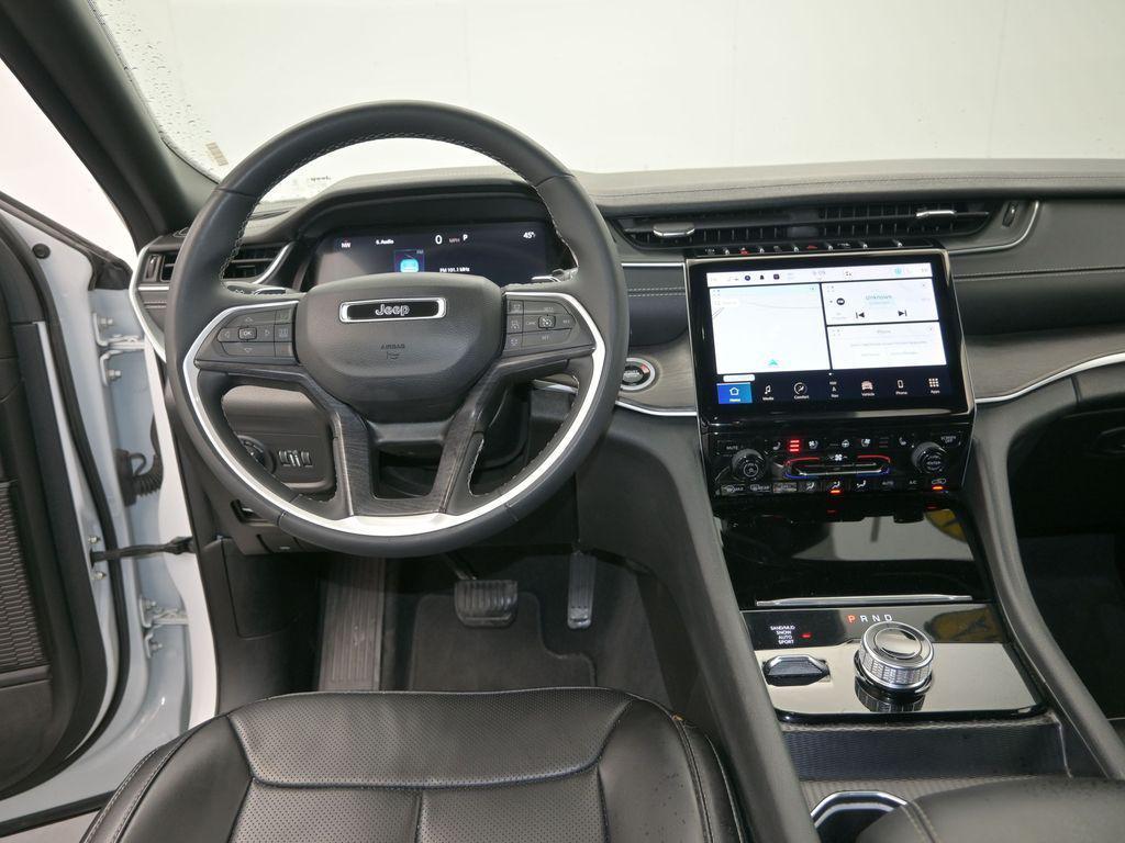 used 2024 Jeep Grand Cherokee L car, priced at $27,475