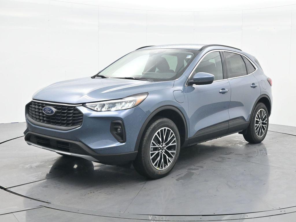 new 2026 Ford Escape PHEV car, priced at $33,390