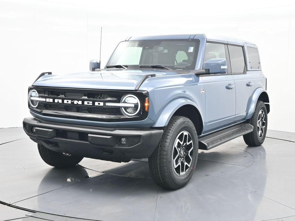 new 2025 Ford Bronco car, priced at $53,995
