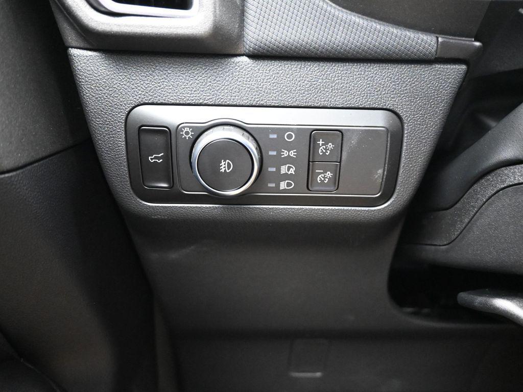 new 2025 Ford Bronco Sport car, priced at $32,995